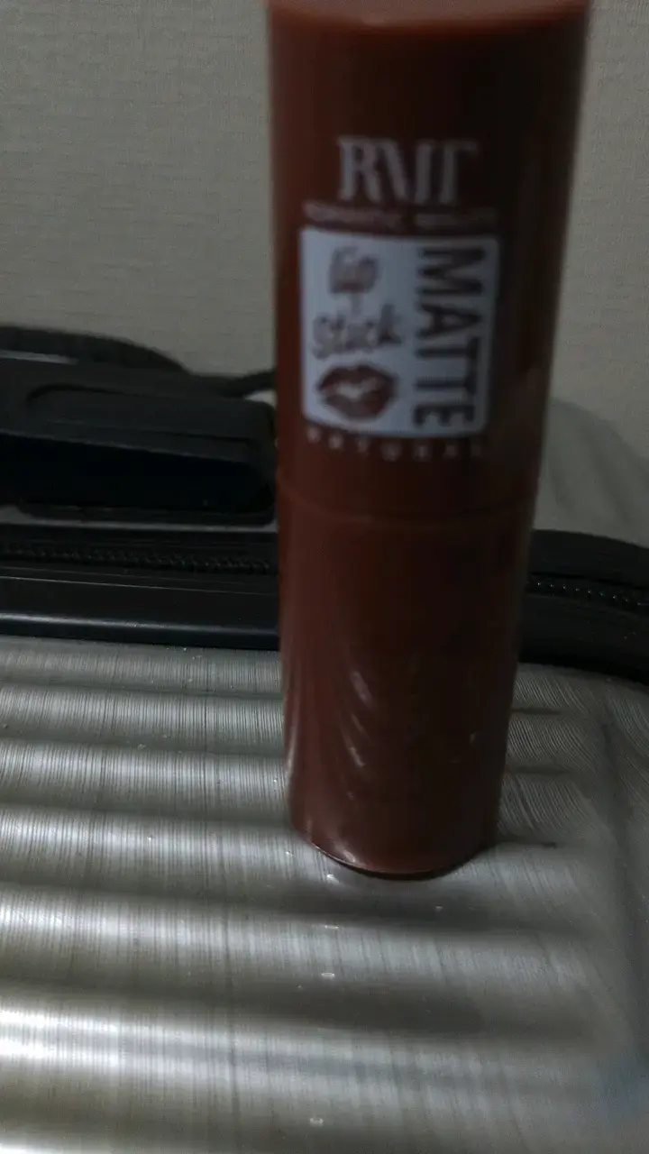 Labial mate RMT color natural