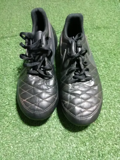Zapatillas blancas deportivas de cuero - miniatura 3