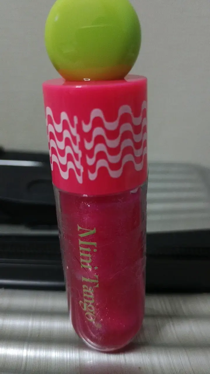 Brillo labial Mimi Tango rosa brillante