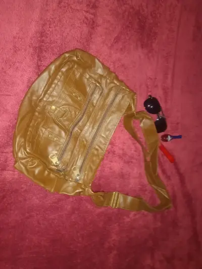 Cartera de eco cuero marrón con bolsillos - miniatura 1