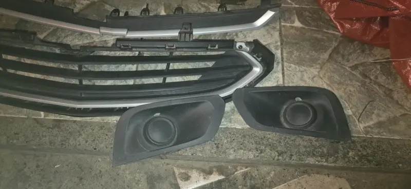 Parrilla frontal para chevrolet prisma 2019 - 1