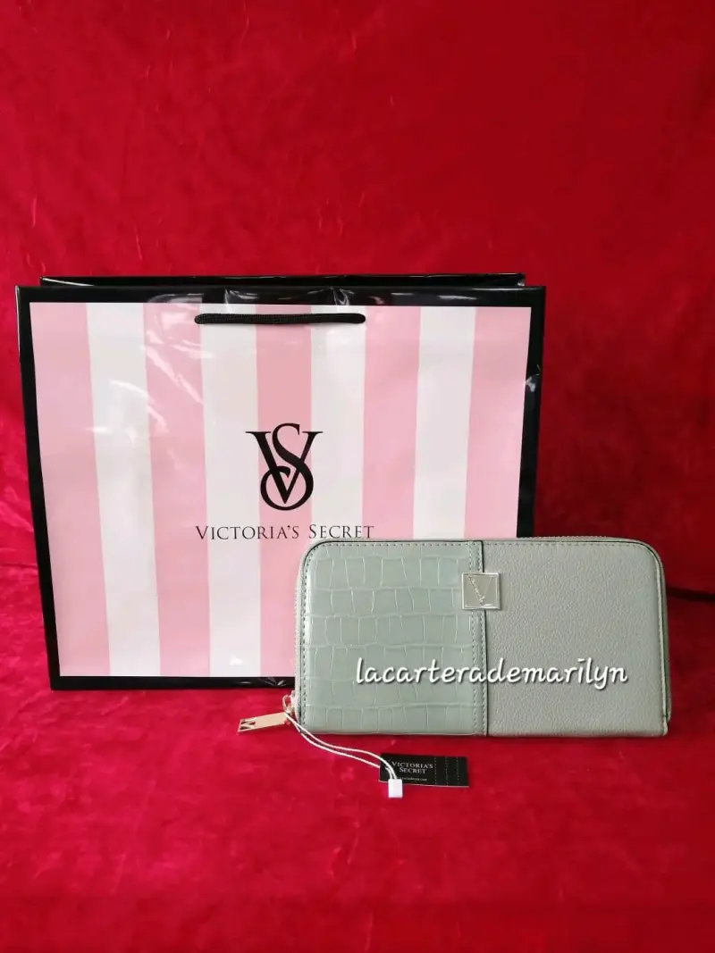 Billetera Victoria's Secret verde - 1