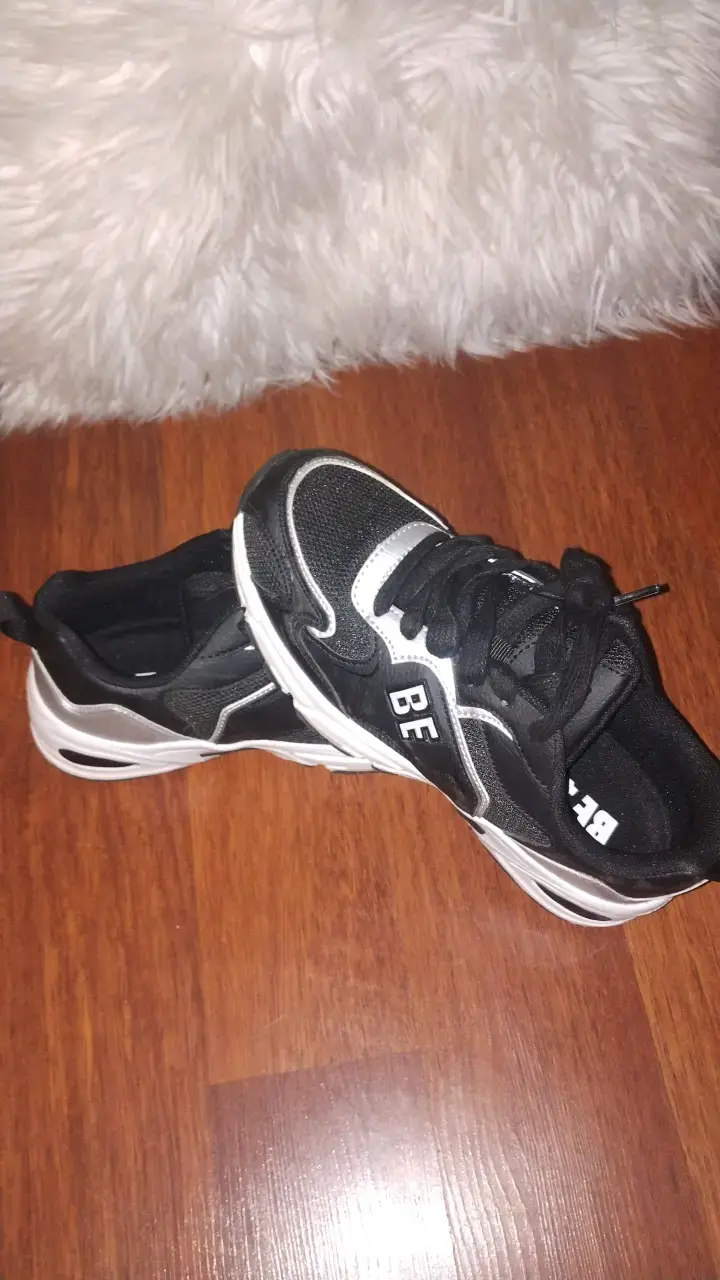 Zapatillas deportivas BE negras y plateadas - 3