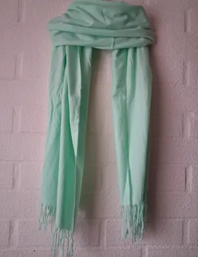 Bufandas de cashmere en varios colores - miniatura 3