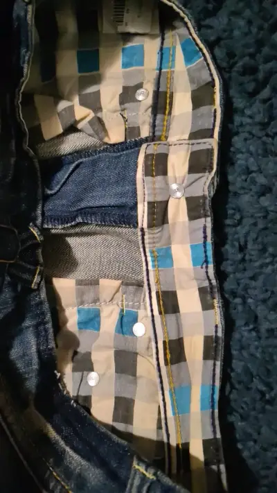 Jeans azul para mujer con detalle bordado - miniatura 6