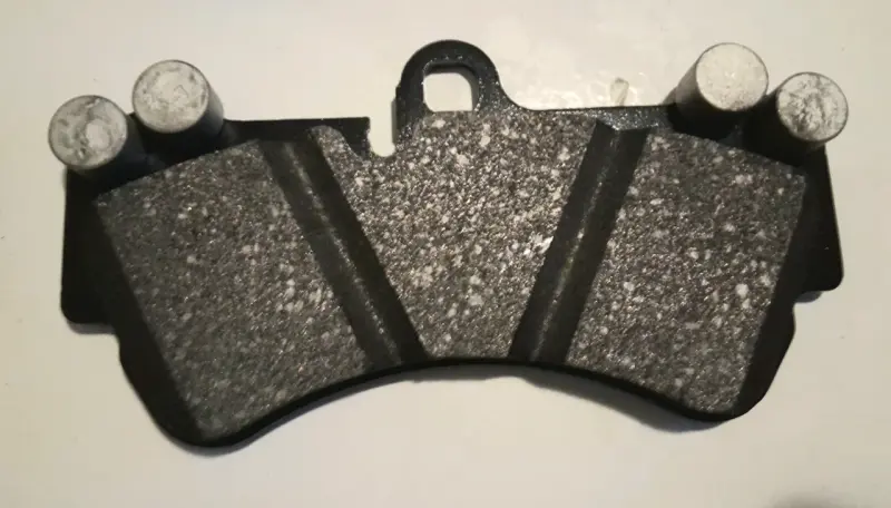 Pastillas de freno Brembo para auto - 4
