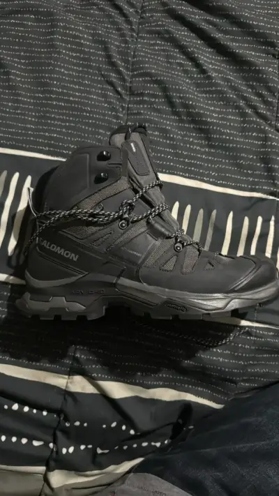 Botas de montaña Salomon negras impermeables - miniatura 1