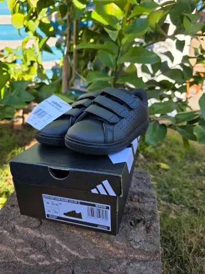 Zapatillas Adidas - miniatura 1
