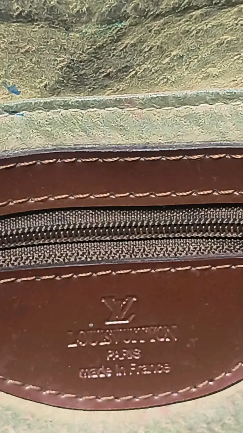 Cartera de cuero marrón elegante - 3