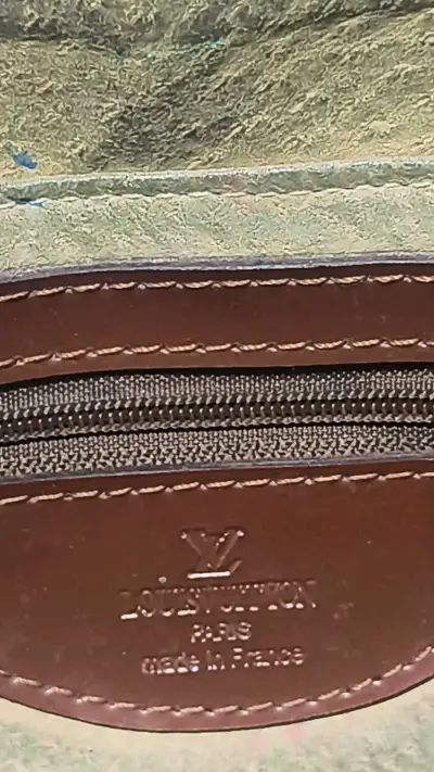 Cartera de cuero marrón elegante - miniatura 3
