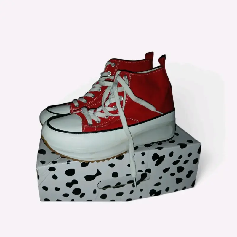 Zapatillas altas rojas con plataforma