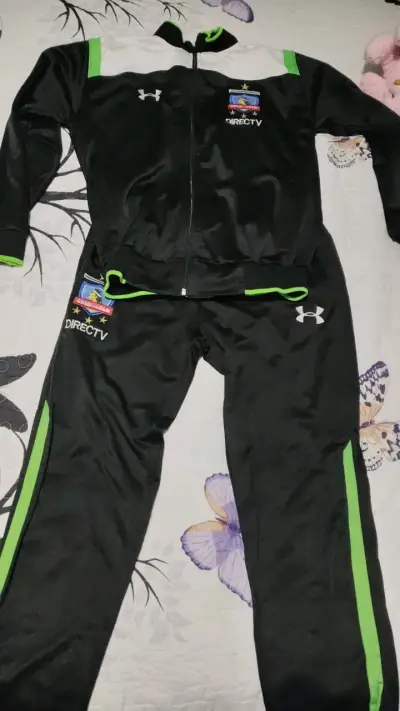 Conjunto deportivo Under Armour Colo-Colo - miniatura 1