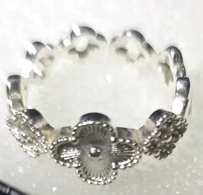 Anillo de plata 925 con diseño Van Cleef y otros - miniatura 4