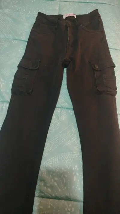 Pantalones flared  (o acampanados) - miniatura 4