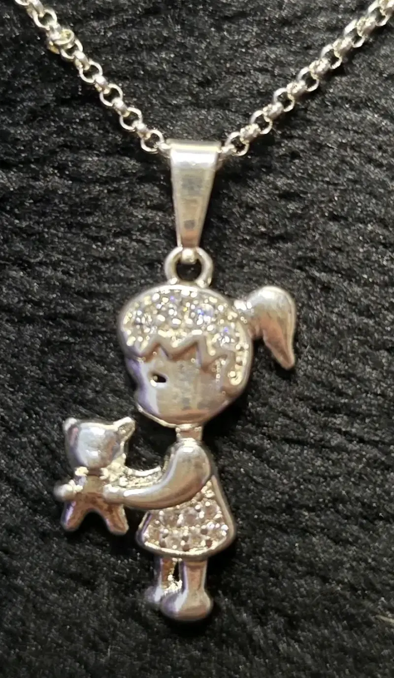 Collar de plata mas dijes exclusivos y modernos - 2