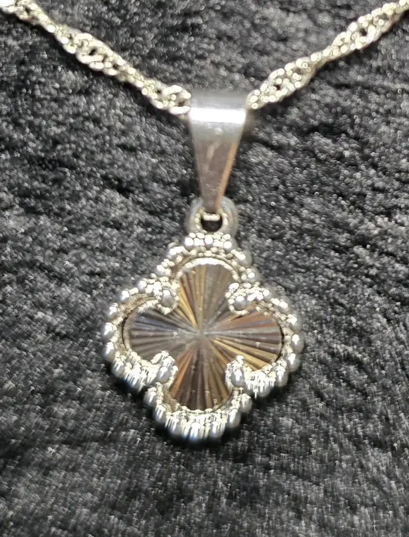 Collar de plata mas dijes exclusivos y modernos - 3