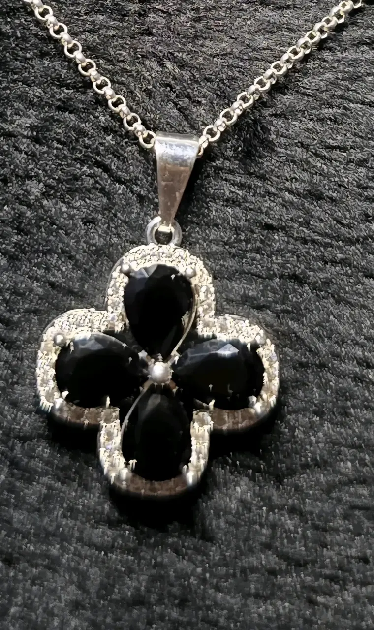 Collar de plata mas dijes exclusivos y modernos - 6