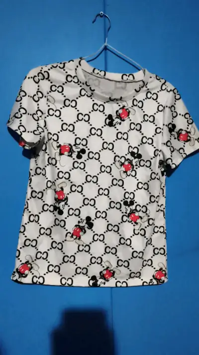 Polera estampada Mickey Mouse blanca - miniatura 1