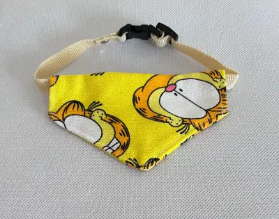 Collar tipo bandana para gatos - miniatura 2