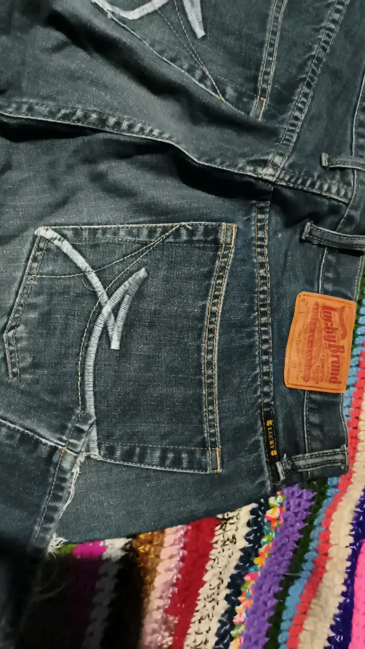 Jeans lucky brand azul oscuro para hombre o muje - 2
