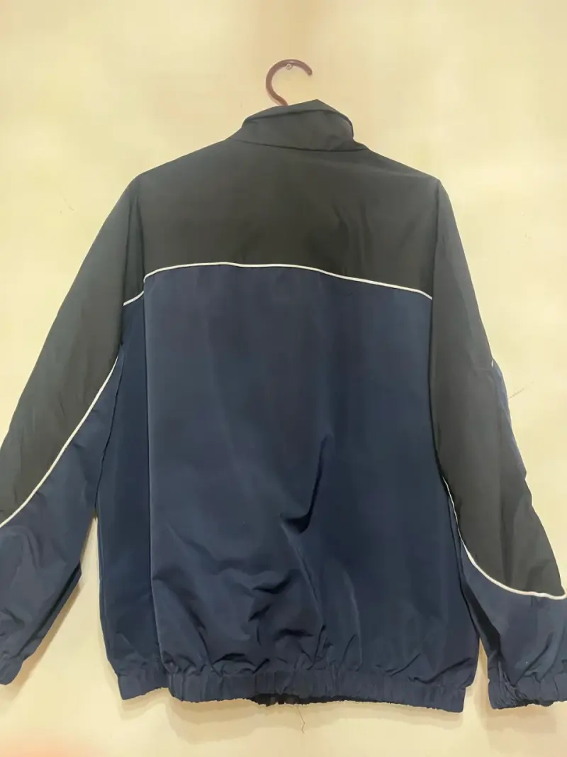 Chaqueta deportiva Arizona azul y negra - 2