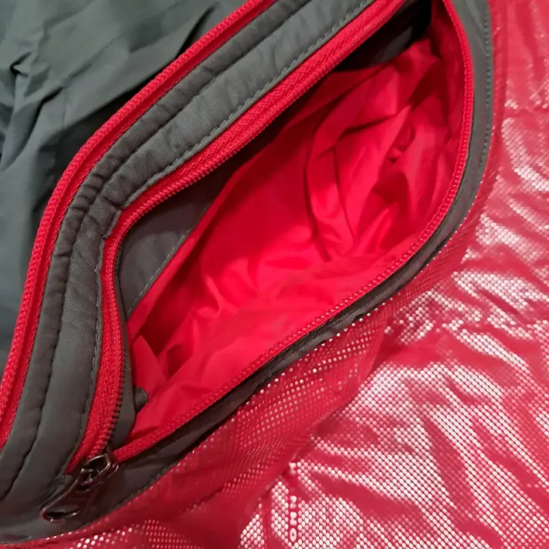 Chaqueta impermeable Columbia verde con capucha - 4