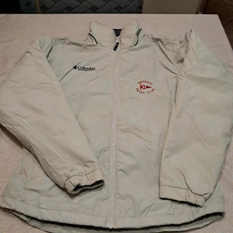 Chaqueta Columbia beige con logo bordado - 1