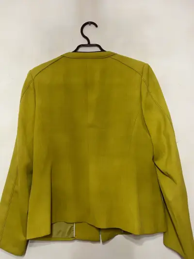 Chaqueta verde lima con cierre - miniatura 2