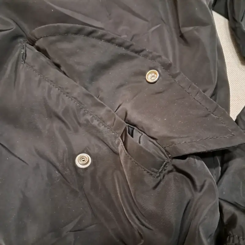 Chaqueta bomber negra Bershka mujer - 2