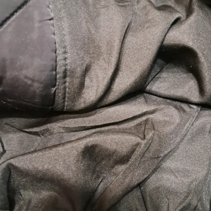 Chaqueta bomber negra Bershka mujer - 4