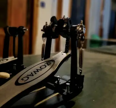 Pedal doble de batería Zowag con funda - miniatura 2