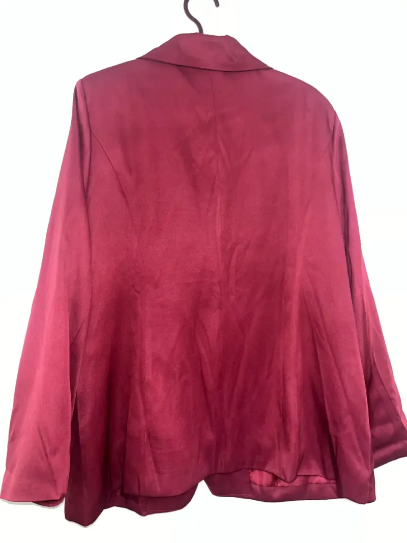 Blazer rojo elegante para mujer - 2