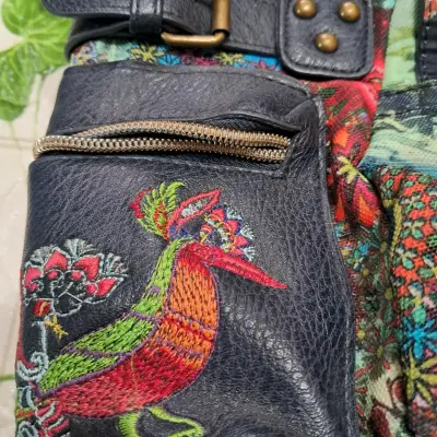Bolso Desigual multicolor con diseño único - miniatura 3