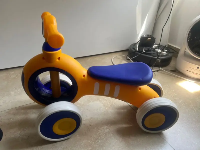 Corre pasillos mini bike - 1
