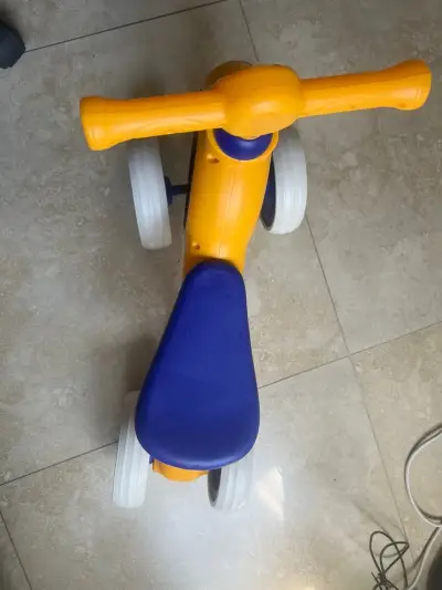 Corre pasillos mini bike - miniatura 3