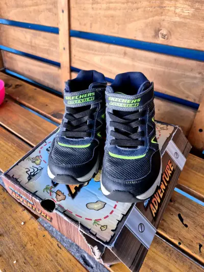 Zapatillas Skechers Adventure para niño talla: 29 - miniatura 3