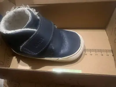 Botas de cuero azul talla 4 marca UMA - miniatura 4