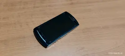 Teléfono Sony Xperia neo v - miniatura 2