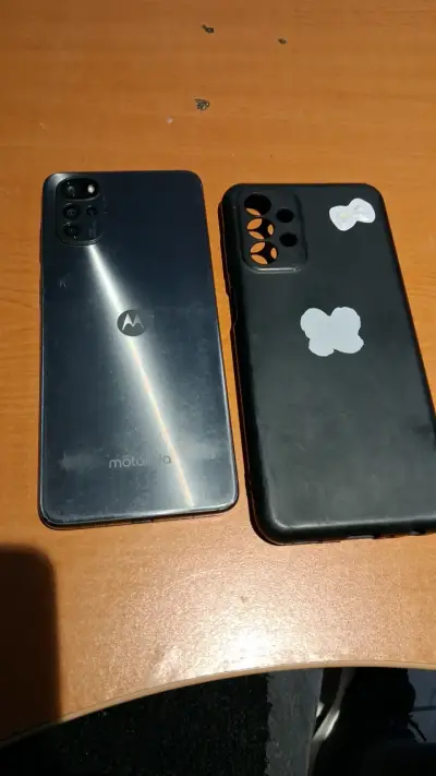 Smartphone Android con pantalla táctil - miniatura 3