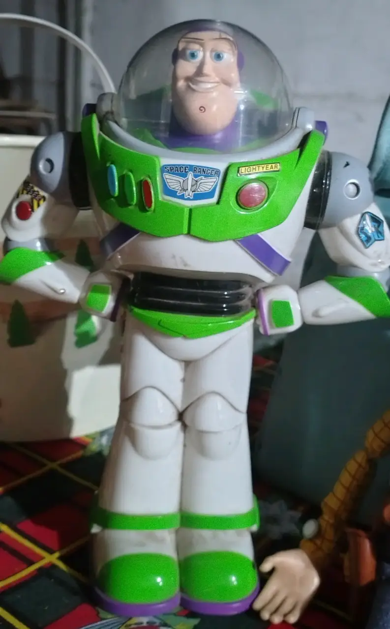 Figura de acción Buzz Lightyear Toy Story - 1