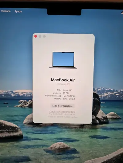 MacBook Air M5 13 pulgadas en perfecto estado - miniatura 2