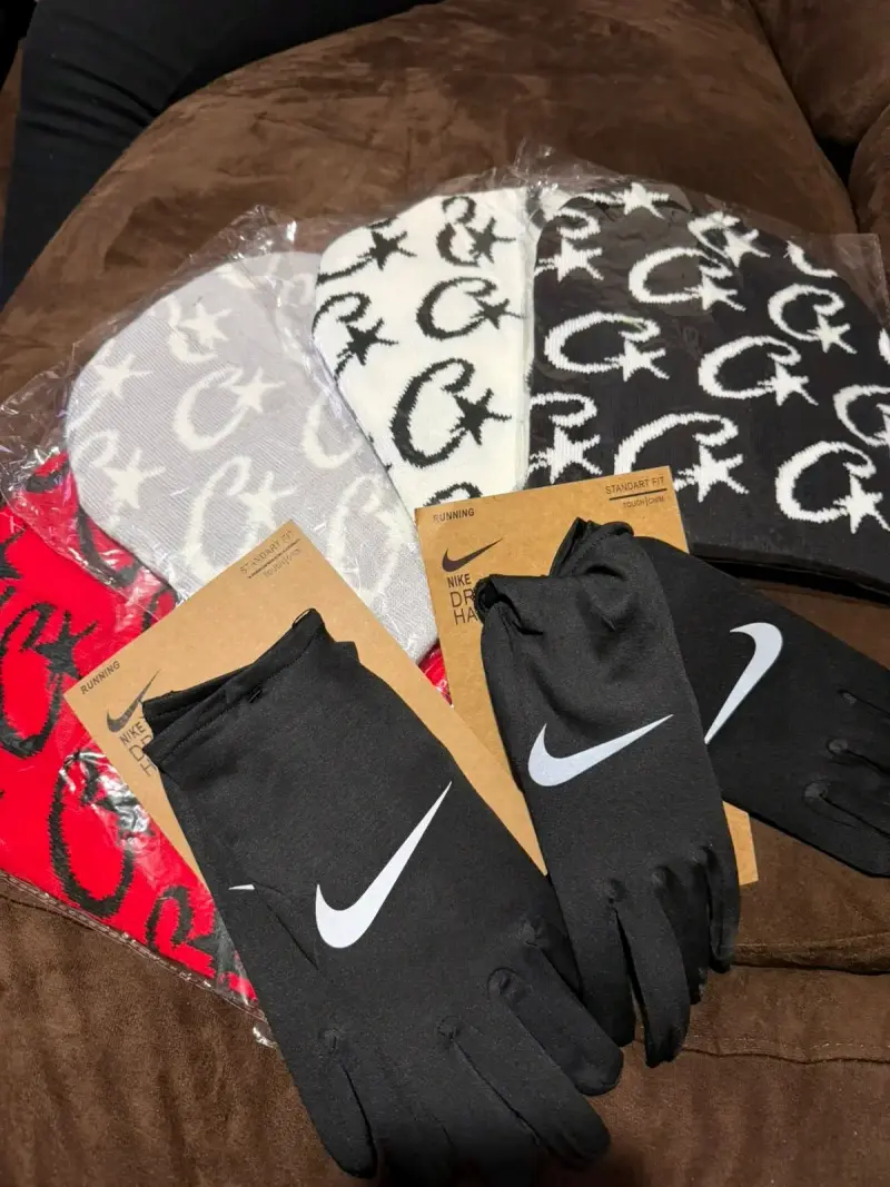 Guantes Nike negros para running - 1