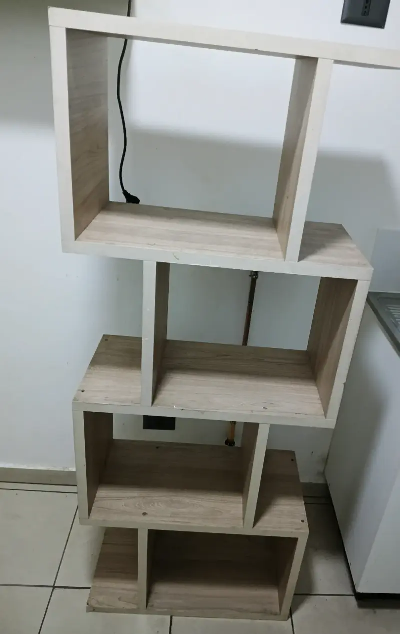 Estante de madera modular moderno - 2