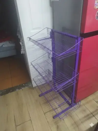 Estante metálico morado de 4 niveles - miniatura 1