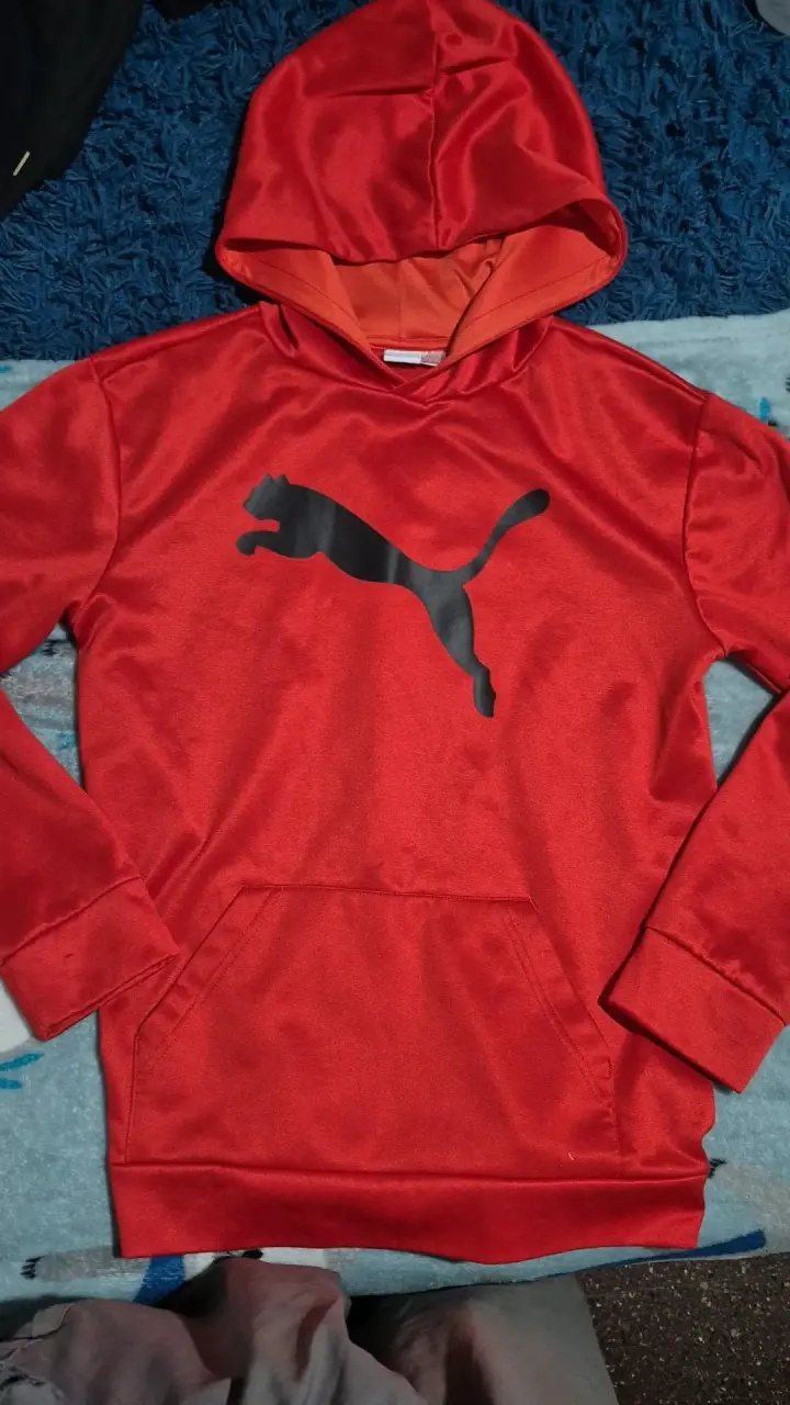 Polerón rojo con capucha Puma