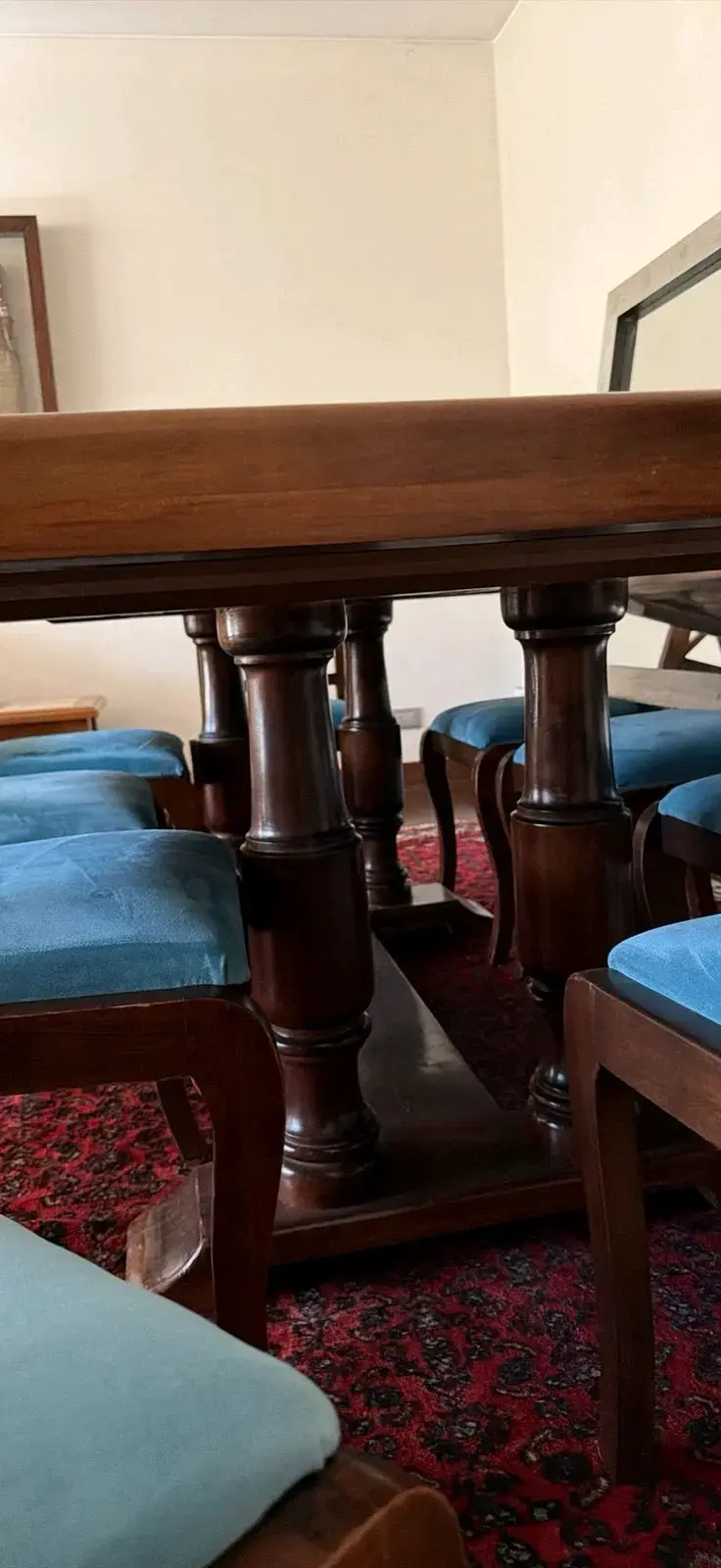 Mesa de comedor de madera roble con 10 sillas - 3