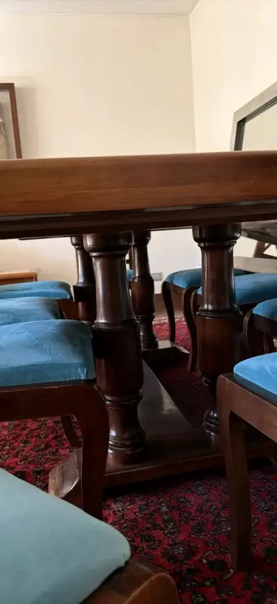 Mesa de comedor de madera roble con 10 sillas - miniatura 3