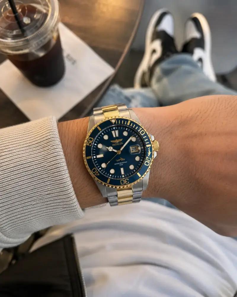 Reloj Invicta Pro Diver dorado y azul - 4
