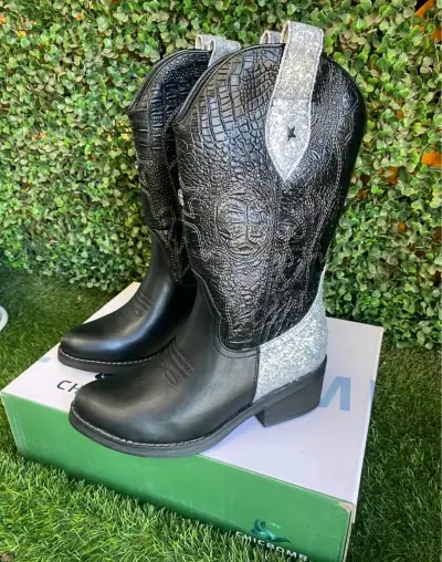 Botas vaqueras negras con detalles brillantes - miniatura 2