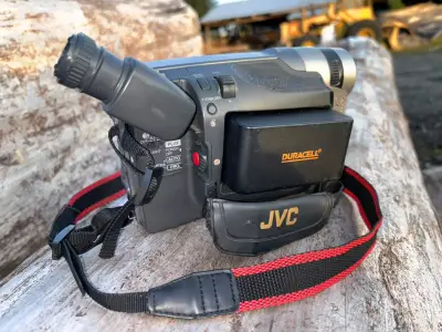 Videocámara JVC año 2000 - miniatura 4